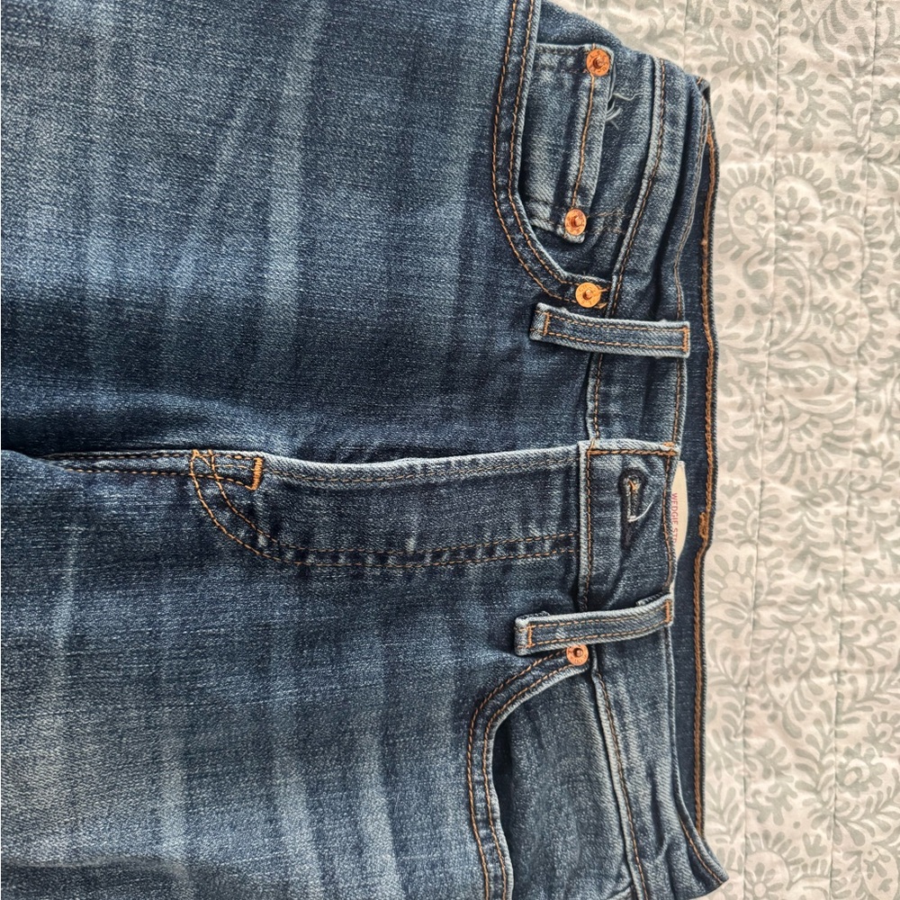 Levi's Blue Straight Leg Jeans with Classic Design